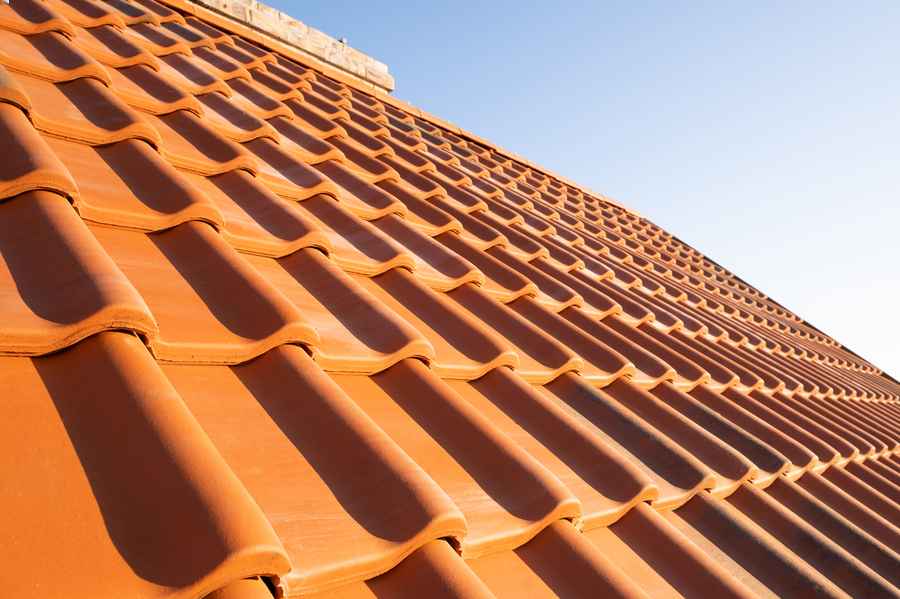 Comparing The Types of Tile Roofs and Choosing the Best for Your Franklin Home