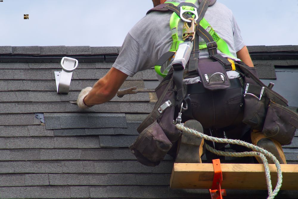 signs of a leaking roof